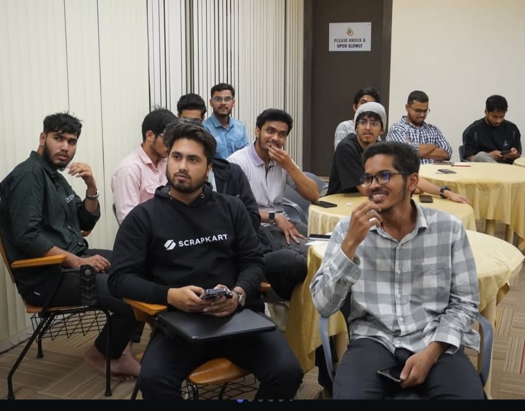 Speaker presenting at event